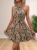 Vestido Boho Halter Curto com Babados