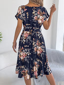 Vestido Boho Floral com Amarração e Babado